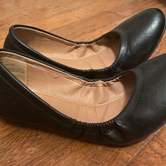 Well worn women’s shoes - Picture 4 of 4